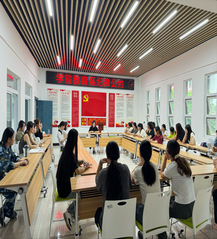 學(xué)前教育系強化學(xué)生管理要求，營...